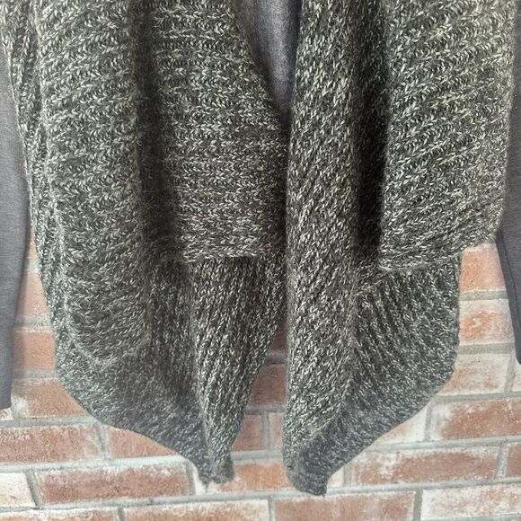 PrAna Demure Charcoal Gray Cardigan Sweater Small Wool Blend - Picture 2 of 8